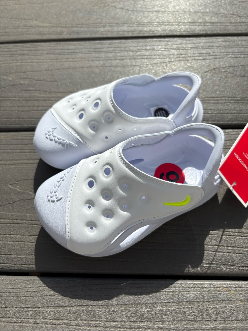 NWT Nike Aqua Swoosh White Unisex Baby Toddler Sandals Clogs Size 6C